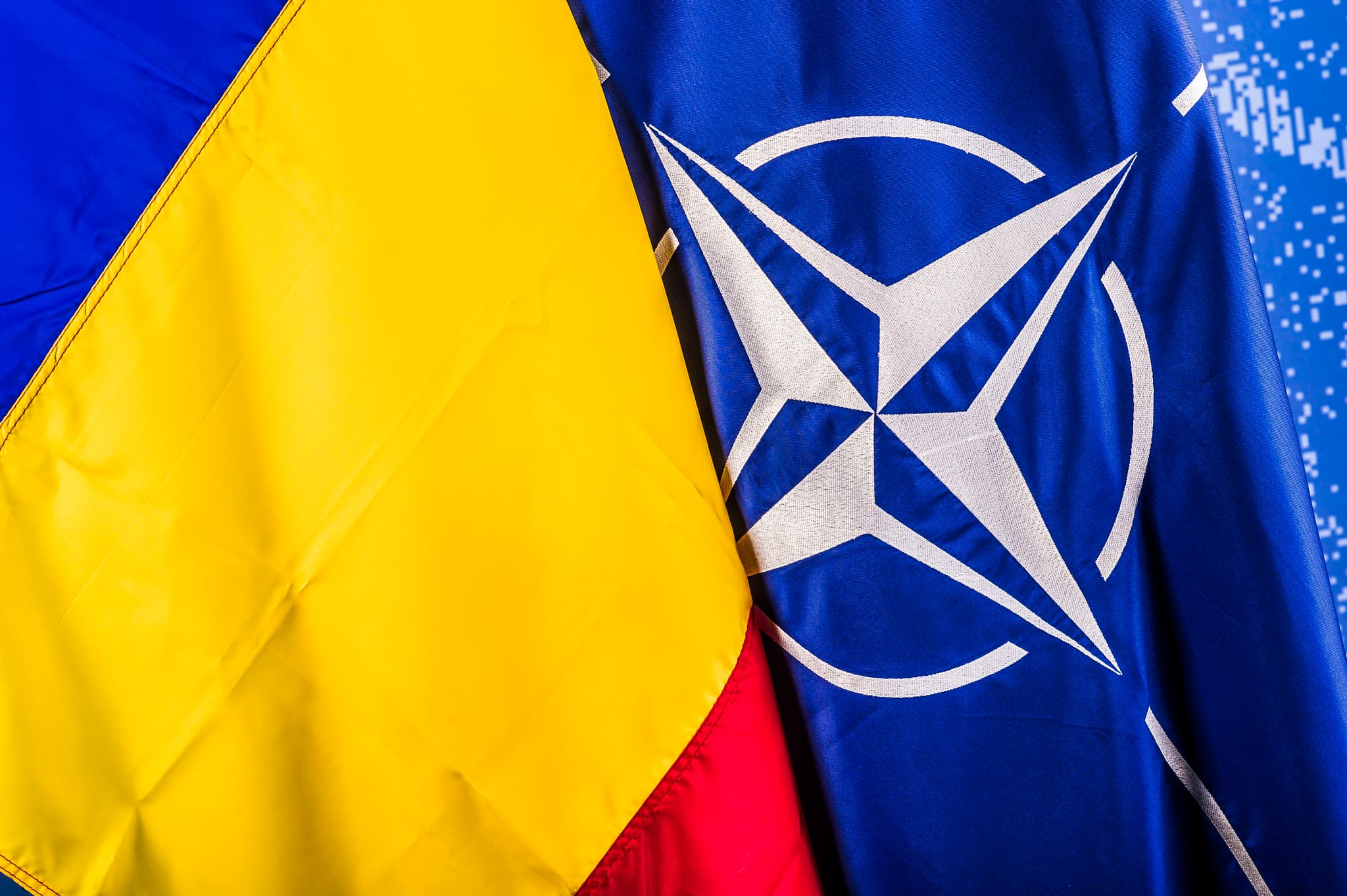 Colaborare cu forțele NATO